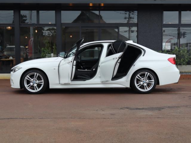 Ref:AUX-25015819 BMW 3 SERIES 2015 16 Ref:AUX-25015819 BMW 3 SERIES 2015 - Image 16