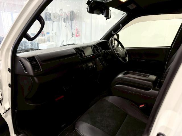 Ref:AUX-25018134 TOYOTA HIACE VAN 2022 14 Ref:AUX-25018134 TOYOTA HIACE VAN 2022 - Image 14