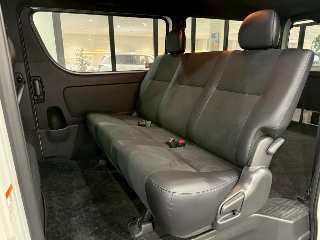 Ref:AUX-25018134 TOYOTA HIACE VAN 2022 15 Ref:AUX-25018134 TOYOTA HIACE VAN 2022 - Image 15
