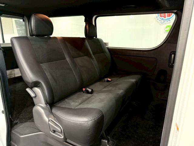Ref:AUX-25018134 TOYOTA HIACE VAN 2022 16 Ref:AUX-25018134 TOYOTA HIACE VAN 2022 - Image 16