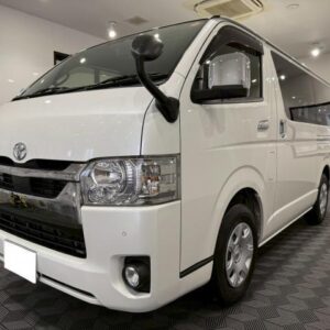 2022 Toyota Hiace Van pearl gasoline used car Japan export