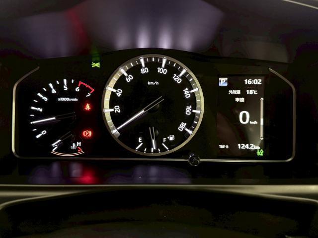Ref:AUX-25018134 TOYOTA HIACE VAN 2022 6 Ref:AUX-25018134 TOYOTA HIACE VAN 2022 - Image 6