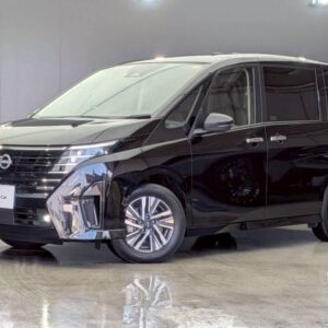 2025 Nissan Serena black gasoline used car Japan export