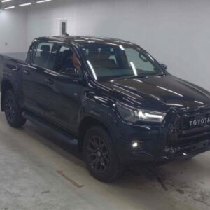 2023 Toyota Hilux black diesel used car Japan export