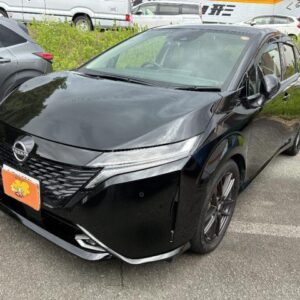 2021 Nissan Aura black gasoline used car Japan export