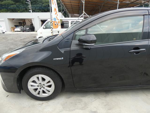 Ref:AUX-25029903 TOYOTA PRIUS 2018 15 Ref:AUX-25029903 TOYOTA PRIUS 2018 - Image 15