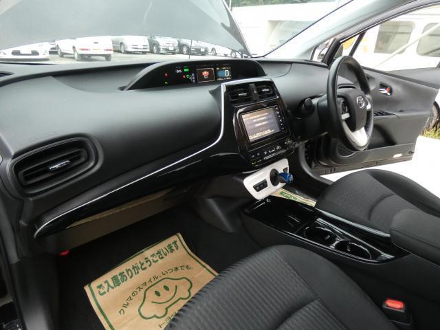 Ref:AUX-25029903 TOYOTA PRIUS 2018 8 Ref:AUX-25029903 TOYOTA PRIUS 2018 - Image 8
