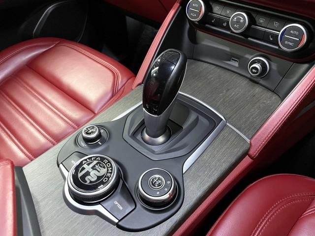 Ref:AUX-25036656 ALFA ROMEO STELVIO 2018 16 Ref:AUX-25036656 ALFA ROMEO STELVIO 2018 - Image 16