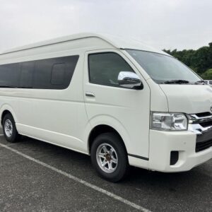 2018 Toyota Hiace Wagon white gasoline used car Japan export
