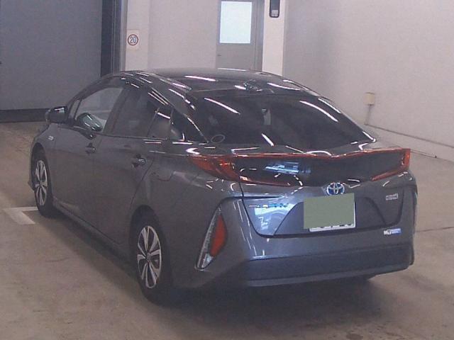 Ref:AUX-25036715 TOYOTA PRIUS PHV 2017 2 Ref:AUX-25036715 TOYOTA PRIUS PHV 2017 - Image 2