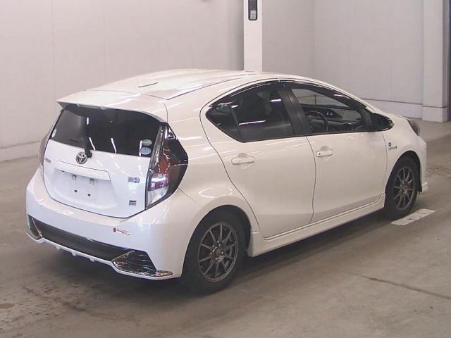 Ref:AUX-25036748 TOYOTA AQUA 2017 6 Ref:AUX-25036748 TOYOTA AQUA 2017 - Image 6