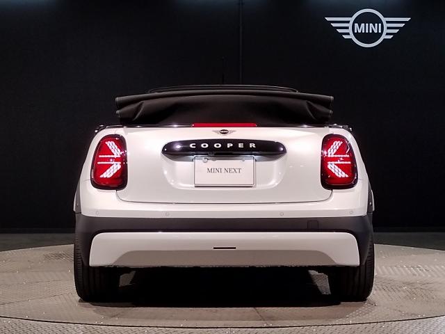 Ref:AUX-25040697 MINI MINI 2025 5 Ref:AUX-25040697 MINI MINI 2025 - Image 5