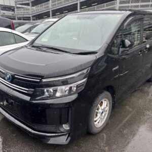 2015 Toyota Voxy black gasoline used car Japan export
