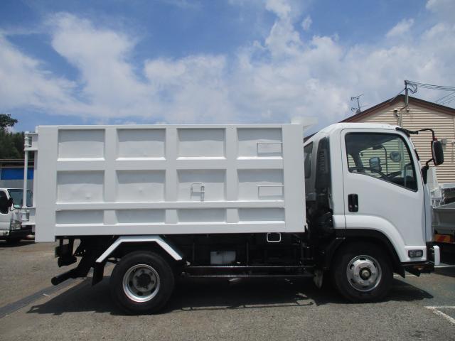 Ref:AUX-25040966 ISUZU FORWARD 2017 2 Ref:AUX-25040966 ISUZU FORWARD 2017 - Image 2