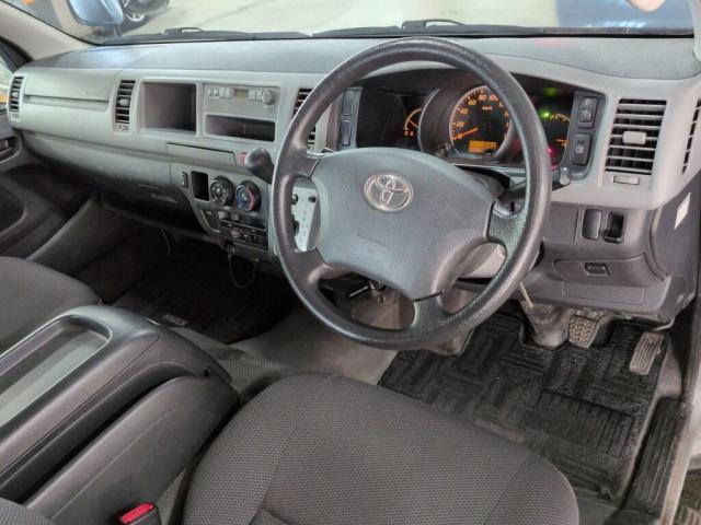 Ref:AUX-25041178 TOYOTA HIACE WAGON 2012 3 Ref:AUX-25041178 TOYOTA HIACE WAGON 2012 - Image 3