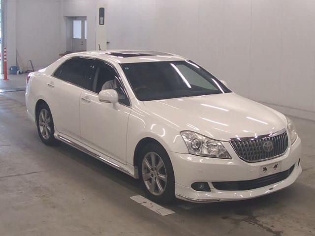 Ref:AUX-25041185 TOYOTA CROWN MAJESTA 2009 1 2009 Toyota Crown Majesta pearl gasoline used car Japan export