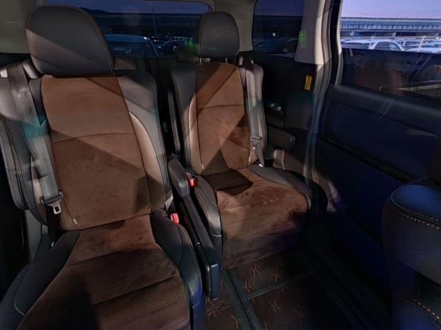 Ref:AUX-25041325 TOYOTA ALPHARD 2013 4 Ref:AUX-25041325 TOYOTA ALPHARD 2013 - Image 4