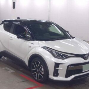 2019 Toyota C-Hr pearl gasoline used car Japan export