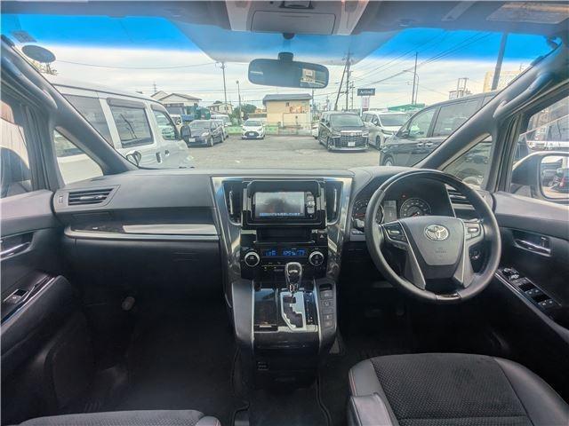 Ref:AUX-25041349 TOYOTA ALPHARD 2017 3 Ref:AUX-25041349 TOYOTA ALPHARD 2017 - Image 3