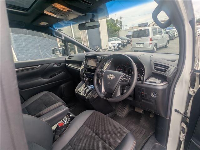 Ref:AUX-25041349 TOYOTA ALPHARD 2017 9 Ref:AUX-25041349 TOYOTA ALPHARD 2017 - Image 9