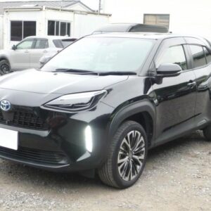 2022 Toyota Yaris Cross black gasoline used car Japan export
