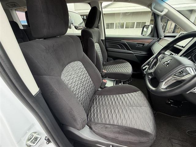 Ref:AUX-25041371 MITSUBISHI DELICA D:5 2024 20 Ref:AUX-25041371 MITSUBISHI DELICA D:5 2024 - Image 20