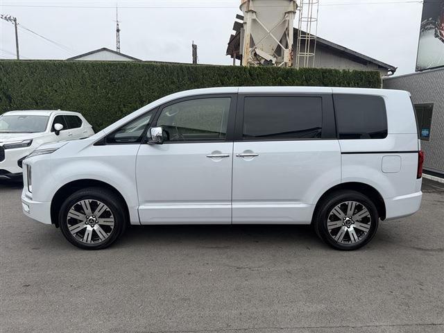 Ref:AUX-25041371 MITSUBISHI DELICA D:5 2024 3 Ref:AUX-25041371 MITSUBISHI DELICA D:5 2024 - Image 3
