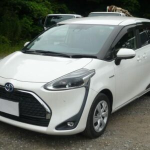 2020 Toyota Sienta pearl gasoline used car Japan export