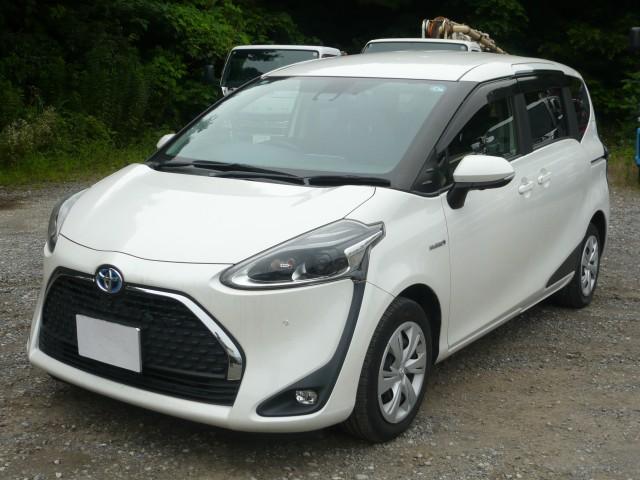 Ref:AUX-25041379 TOYOTA SIENTA 2020 1 2020 Toyota Sienta pearl gasoline used car Japan export