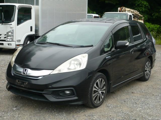 Ref:AUX-25041399 HONDA FIT SHUTTLE HYBRID 2013 1 2013 Honda Fit Shuttle Hybrid black gasoline used car Japan export