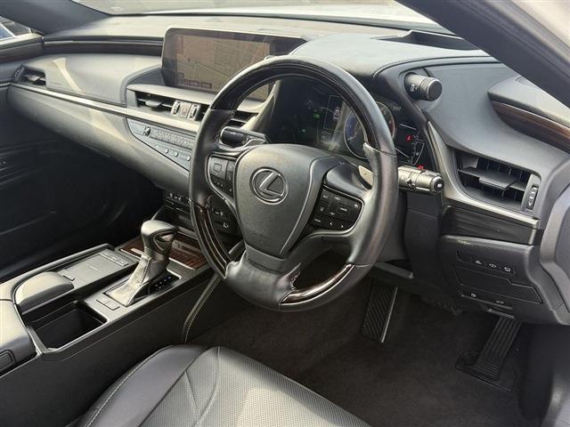 Ref:AUX-25050303 LEXUS ES 2019 15 Ref:AUX-25050303 LEXUS ES 2019 - Image 15