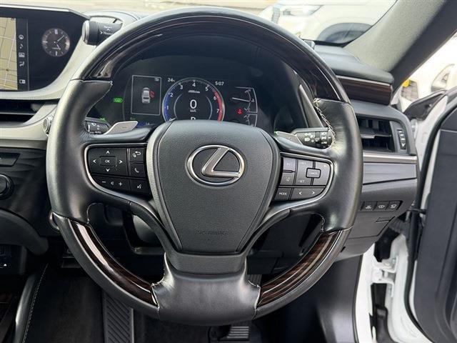 Ref:AUX-25050303 LEXUS ES 2019 17 Ref:AUX-25050303 LEXUS ES 2019 - Image 17
