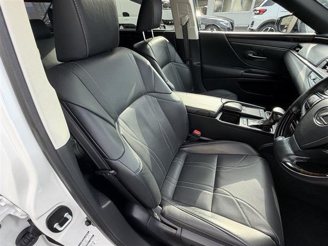 Ref:AUX-25050303 LEXUS ES 2019 20 Ref:AUX-25050303 LEXUS ES 2019 - Image 20