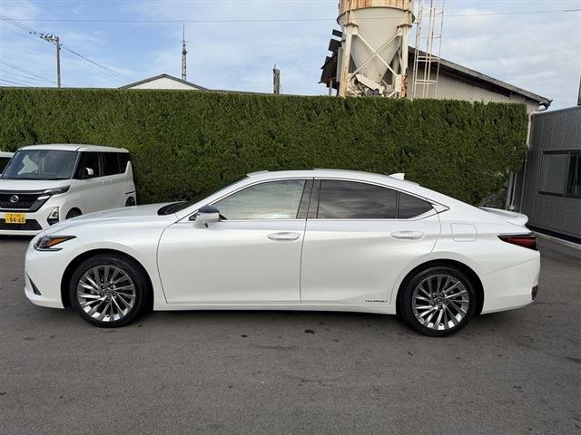 Ref:AUX-25050303 LEXUS ES 2019 3 Ref:AUX-25050303 LEXUS ES 2019 - Image 3