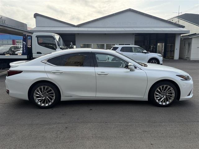 Ref:AUX-25050303 LEXUS ES 2019 4 Ref:AUX-25050303 LEXUS ES 2019 - Image 4