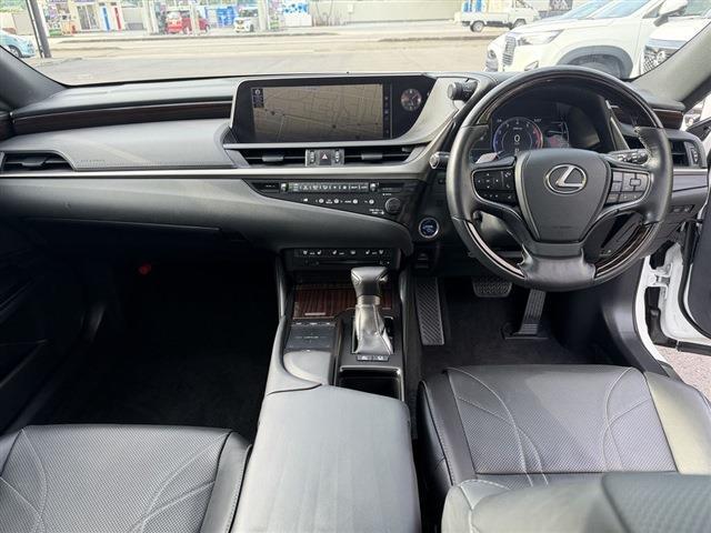 Ref:AUX-25050303 LEXUS ES 2019 7 Ref:AUX-25050303 LEXUS ES 2019 - Image 7