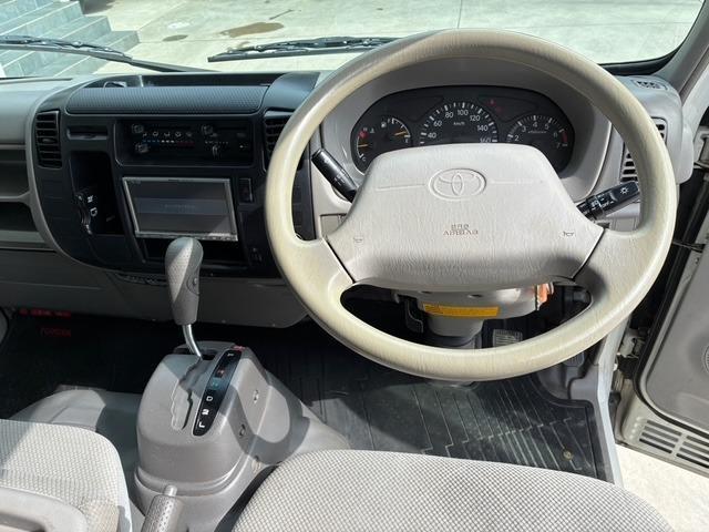 Ref:AUX-25050725 TOYOTA DYNA TRUCK 2010 12 Ref:AUX-25050725 TOYOTA DYNA TRUCK 2010 - Image 12