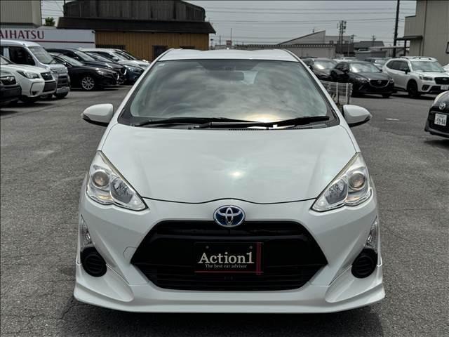 Ref:AUX-25051946 TOYOTA AQUA 2015 3 Ref:AUX-25051946 TOYOTA AQUA 2015 - Image 3