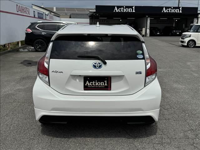 Ref:AUX-25051946 TOYOTA AQUA 2015 5 Ref:AUX-25051946 TOYOTA AQUA 2015 - Image 5