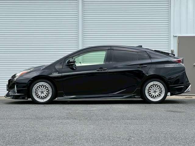Ref:AUX-25054020 TOYOTA PRIUS 2017 3 Ref:AUX-25054020 TOYOTA PRIUS 2017 - Image 3