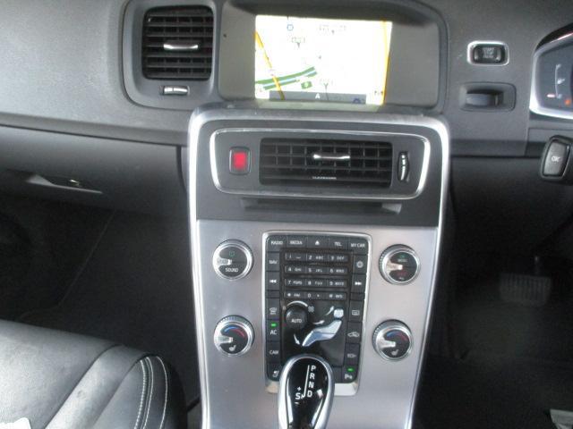 Ref:AUX-25056759 VOLVO V60 2017 17 Ref:AUX-25056759 VOLVO V60 2017 - Image 17