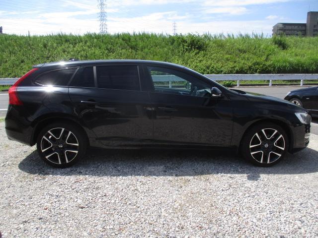 Ref:AUX-25056759 VOLVO V60 2017 3 Ref:AUX-25056759 VOLVO V60 2017 - Image 3