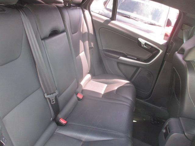 Ref:AUX-25056759 VOLVO V60 2017 9 Ref:AUX-25056759 VOLVO V60 2017 - Image 9
