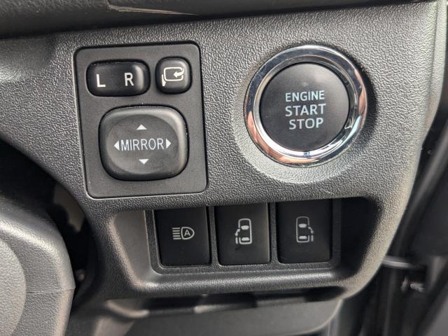 Ref:AUX-25056871 TOYOTA HIACE VAN 2020 17 Ref:AUX-25056871 TOYOTA HIACE VAN 2020 - Image 17
