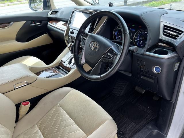 Ref:AUX-25056880 TOYOTA ALPHARD HYBRID 2021 18 Ref:AUX-25056880 TOYOTA ALPHARD HYBRID 2021 - Image 18