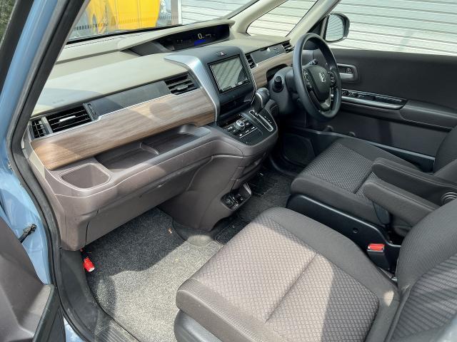Ref:AUX-25057022 HONDA FREED 2022 16 Ref:AUX-25057022 HONDA FREED 2022 - Image 16