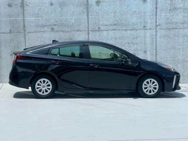 Ref:AUX-25061020 TOYOTA PRIUS 2022 2 Ref:AUX-25061020 TOYOTA PRIUS 2022 - Image 2