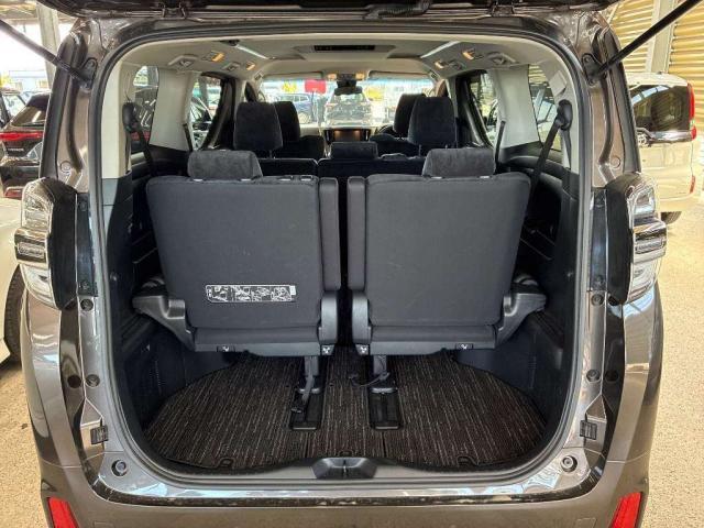 Ref:AUX-25061240 TOYOTA VELLFIRE 2018 8 Ref:AUX-25061240 TOYOTA VELLFIRE 2018 - Image 8
