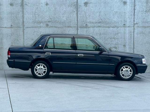Ref:AUX-25065852 TOYOTA CROWN SEDAN 2003 2 Ref:AUX-25065852 TOYOTA CROWN SEDAN 2003 - Image 2