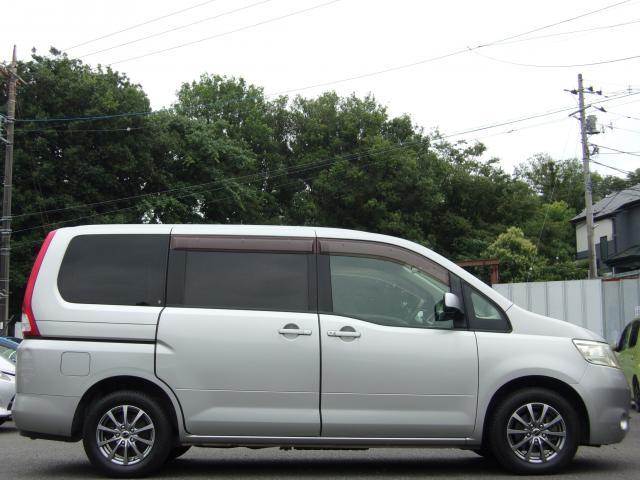 Ref:AUX-25070680 NISSAN SERENA 2005 4 Ref:AUX-25070680 NISSAN SERENA 2005 - Image 4